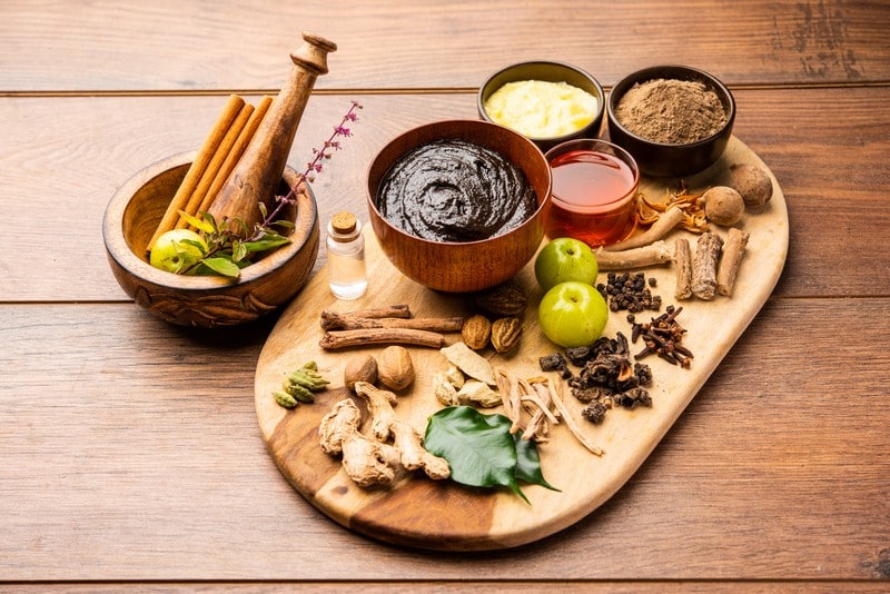 What s New 14 Treatments For Hernia OptingHealth